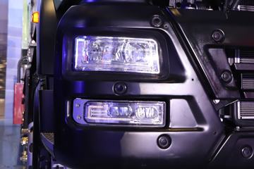 �������� HOWO TX�ؿ� 8X4 5.6�״��綯��ж��(ZZ3317V326GZ1BEV61)612kWhͼƬ