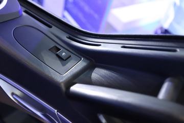 �������� HOWO TX�ؿ� 8X4 5.6�״��綯��ж��(ZZ3317V326GZ1BEV61)612kWhͼƬ