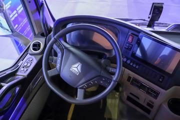 �������� HOWO TX�ؿ� 8X4 5.6�״��綯��ж��(ZZ3317V326GZ1BEV61)612kWhͼƬ