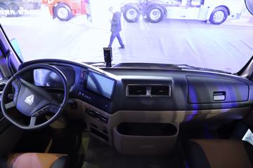 �������� HOWO TX�ؿ� 8X4 5.6�״��綯��ж��(ZZ3317V326GZ1BEV61)612kWhͼƬ