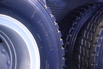 �������� HOWO TX�ؿ� 8X4 5.6�״��綯��ж��(ZZ3317V326GZ1BEV61)612kWhͼƬ