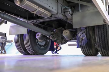 �й����� HOWO TX7 290���� 4X2 9.52��LNG��ʽ�ػ���(����8��)ͼƬ