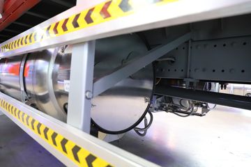 �й����� HOWO TX7 290���� 4X2 9.52��LNG��ʽ�ػ���(����8��)ͼƬ