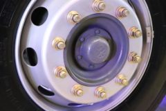 中国重汽 HOWO TX7 290马力 4X2 9.52米LNG厢式载货车(重汽8档)