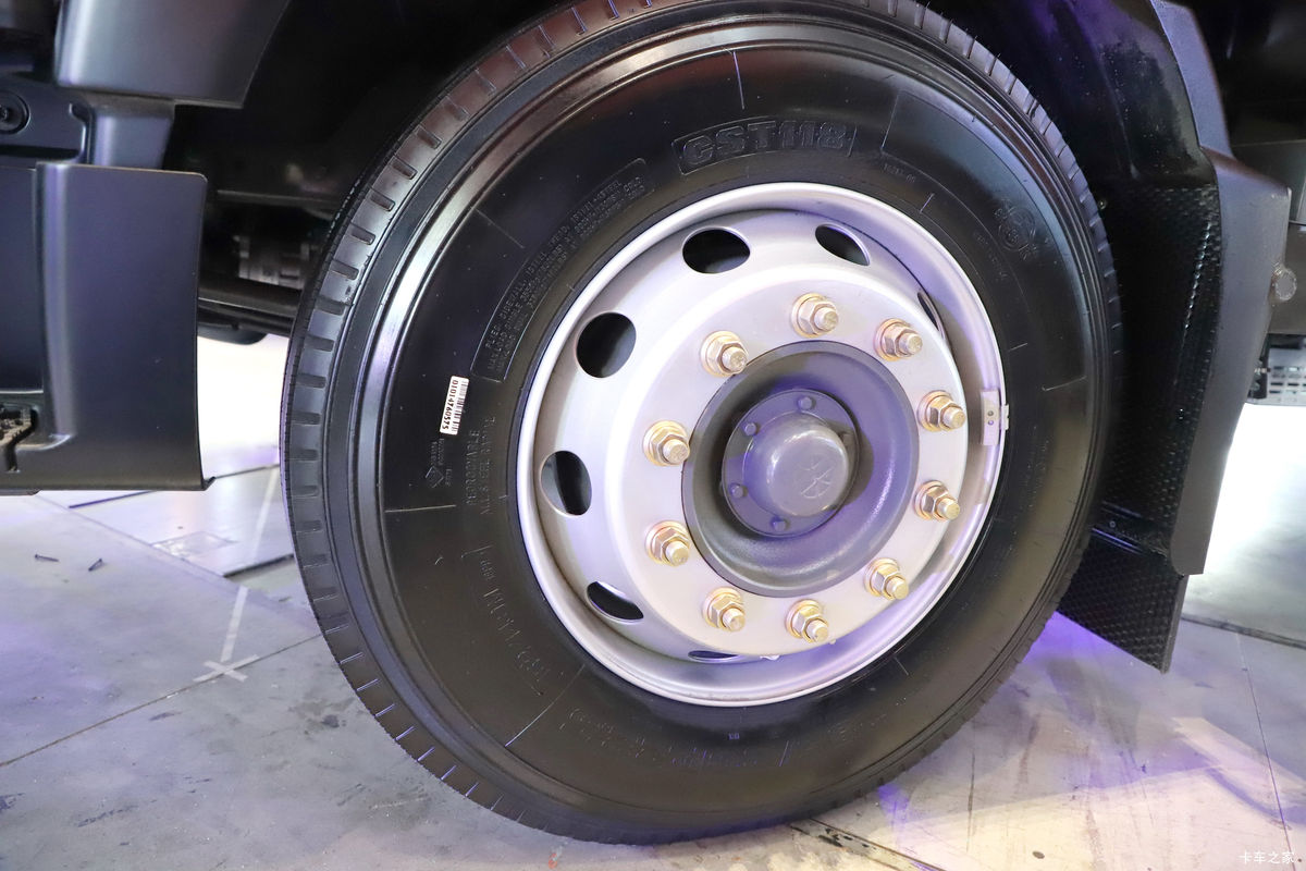 �й����� HOWO TX7 290���� 4X2 9.52��LNG��ʽ�ػ���(����8��)����                                                