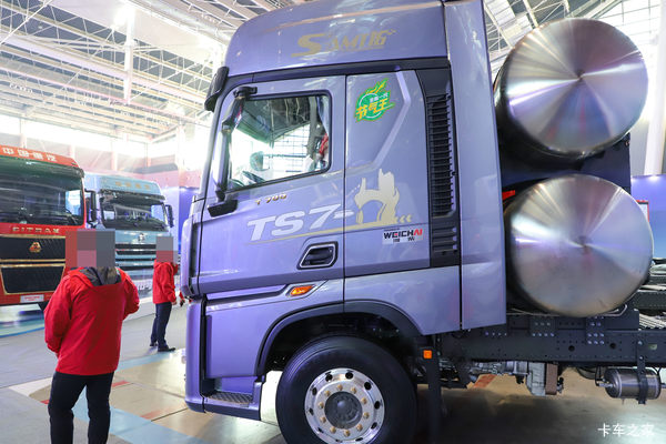 优惠5.8万 咸阳市HOWO TS7牵引车火热促销中