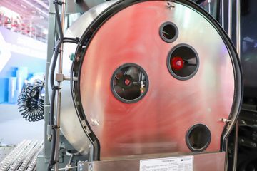 �й����� HOWO TS7�ؿ� 700���� 6X4 LNG�Զ���ǣ����(Һ��)ͼƬ