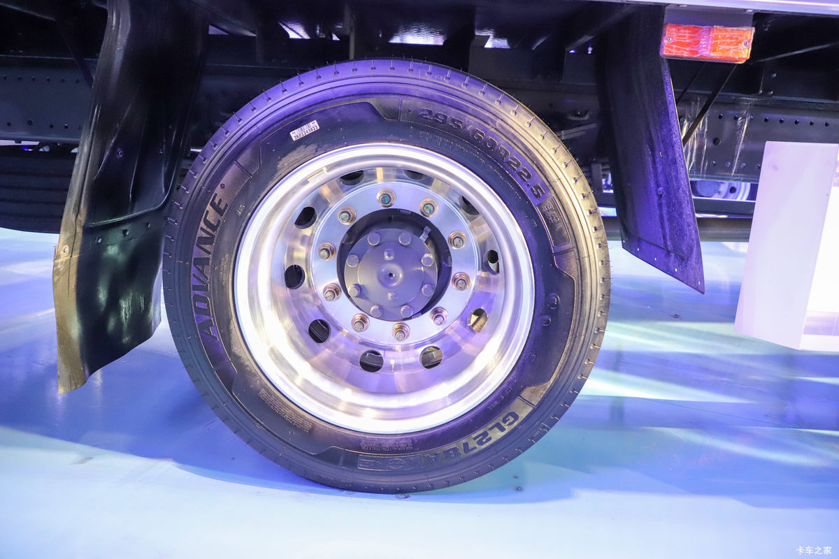 �й����� HOWO TX7 ��¬�� 280���� 4X2 9.8����ʽ�ػ�������                                                