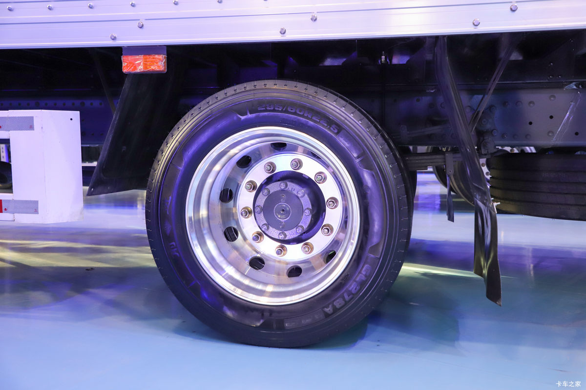 �й����� HOWO TX7 ��¬�� 280���� 4X2 9.8����ʽ�ػ�������                                                