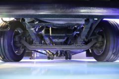 中国重汽 HOWO TX7 的卢版 280马力 4X2 9.8米厢式载货车