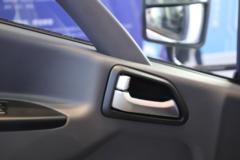 中国重汽HOWO 悍将M 145马力 4.15米单排栏板轻卡(ZZ1047F3313F145D)