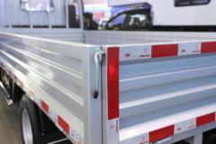 中国重汽HOWO 悍将M 145马力 4.15米单排栏板轻卡(ZZ1047F3313F145D)