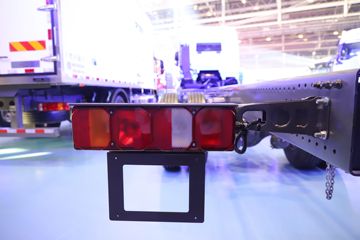 �й����� �ǵ¿�SITRAK G7H 400���� 6X2 9.6��AMT�Զ��������ػ���ͼƬ