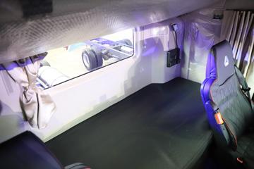 �й����� �ǵ¿�SITRAK G7H 480���� 8X4 9.52��LNG�Զ��������ػ���ͼƬ