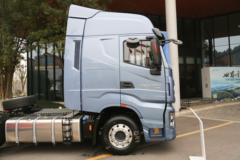 上汽红岩 杰狮H6 520马力 4X2 AMT自动档牵引车(CQ4186HYVG391)