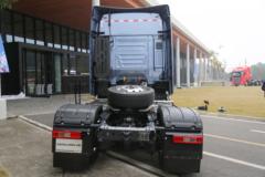 上汽红岩 杰狮H6 520马力 4X2 AMT自动档牵引车(CQ4186HYVG391)