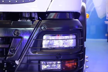 �й����� HOWO TX 31T 8X4 ����ʽ���綯���������賵(ZZ1317V346GZ1SEV)282kWhͼƬ