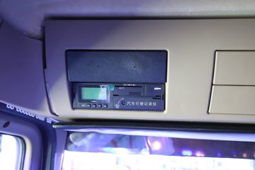 �й����� HOWO TX 31T 8X4 ����ʽ���綯���������賵(ZZ1317V346GZ1SEV)282kWhͼƬ