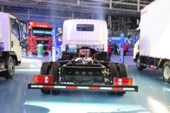中国重汽HOWO 蓝立方统帅 4.5T 单排纯电动轻卡底盘(ZZ1047H3414Z145EVD1)132kWh