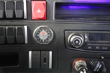 �й�����HOWO ͳ˧ 4.5T ���Ŵ��綯�Ῠ����132kWhͼƬ