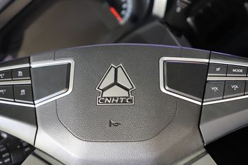 �й�����HOWO ͳ˧ 4.5T ���Ŵ��綯�Ῠ����132kWhͼƬ