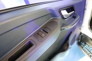 �й�����HOWO ͳ˧ 4.5T ���Ŵ��綯�Ῠ����132kWhͼƬ