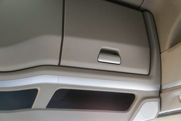 �������� �ܻ�H6 ���ذ� 440���� 6X4 LNGǣ����(420����)ͼƬ