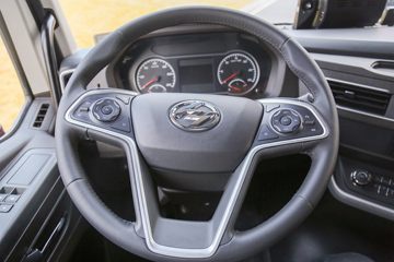 �������� �ܻ�H6 ���ذ� 440���� 6X4 LNGǣ����(420����)ͼƬ