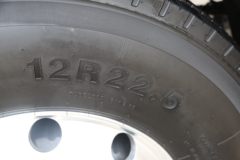 上汽红岩 杰虎H6 标载版 440马力 6X4 LNG牵引车(420后桥)(CQ4257ED12384T)