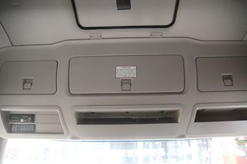 �������� ��ʨC6 PLUS 500���� 6X4 LNGǣ����(CQ4257HD13384T)ͼƬ