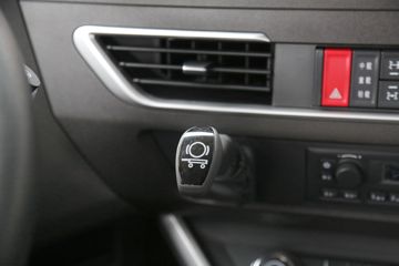 �������� ��ʨC6 PLUS 500���� 6X4 LNGǣ����(CQ4257HD13384T)ͼƬ