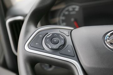 �������� ��ʨC6 PLUS 500���� 6X4 LNGǣ����(CQ4257HD13384T)ͼƬ