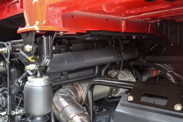 �������� ��ʨC6 PLUS 500���� 6X4 LNGǣ����(CQ4257HD13384T)ͼƬ