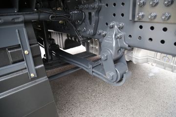 �������� ��ʨC6 PLUS 500���� 6X4 LNGǣ����(CQ4257HD13384T)ͼƬ