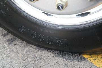 �������� ��ʨC6 PLUS 500���� 6X4 LNGǣ����(CQ4257HD13384T)ͼƬ