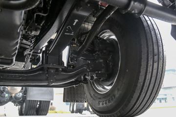 �������� ��ʨC6 PLUS 500���� 6X4 LNGǣ����(CQ4257HD13384T)ͼƬ