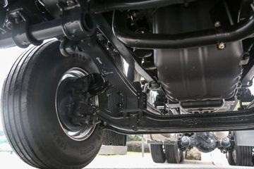 �������� ��ʨC6 PLUS 500���� 6X4 LNGǣ����(CQ4257HD13384T)ͼƬ