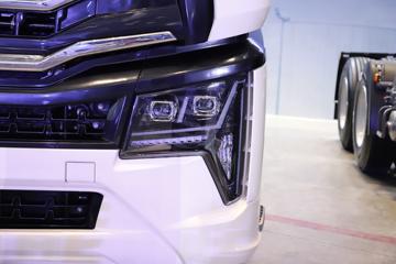 �й�����HOWO Max�ؿ� 480���� 6X4 ˫ȼ��Σ��Ʒǣ����(Һ��)(ZZ4257V424KF1CLW)ͼƬ