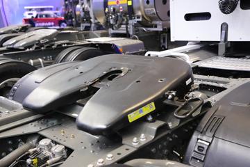 �й�����HOWO Max�ؿ� 480���� 6X4 ˫ȼ��Σ��Ʒǣ����(Һ��)(ZZ4257V424KF1CLW)ͼƬ