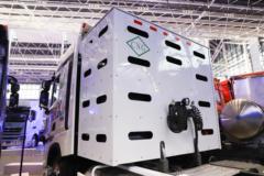 中国重汽HOWO Max重卡 480马力 6X4 双燃料危险品牵引车(液缓)(ZZ4257V424KF1CLW)