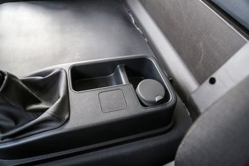 �������� ��ʨC6 ���ϼ�ǿ�� 440���� 8X4 7.6��CNG��ж��(����)(CQ3317HD12466N)ͼƬ