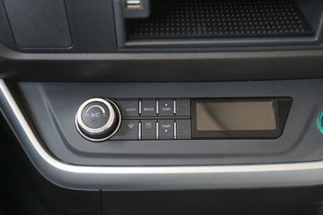 �������� ��ʨC6 ���ϼ�ǿ�� 440���� 8X4 7.6��CNG��ж��(����)(CQ3317HD12466N)ͼƬ