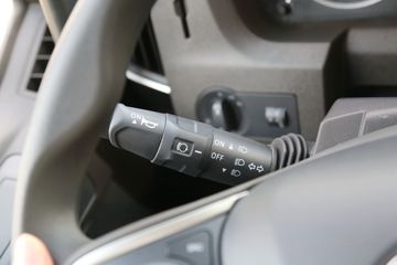 �������� ��ʨC6 ���ϼ�ǿ�� 440���� 8X4 7.6��CNG��ж��(����)(CQ3317HD12466N)ͼƬ