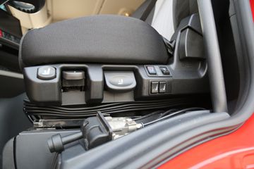 �������� ��ʨC6 ���ϼ�ǿ�� 440���� 8X4 7.6��CNG��ж��(����)(CQ3317HD12466N)ͼƬ