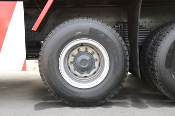 �������� ��ʨC6 ���ϼ�ǿ�� 440���� 8X4 7.6��CNG��ж��(����)(CQ3317HD12466N)ͼƬ