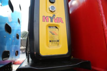 �������� ��ʨC6 ���ϼ�ǿ�� 440���� 8X4 7.6��CNG��ж��(����)(CQ3317HD12466N)ͼƬ