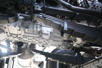 �������� ��ʨC6 ���ϼ�ǿ�� 440���� 8X4 7.6��CNG��ж��(����)(CQ3317HD12466N)ͼƬ