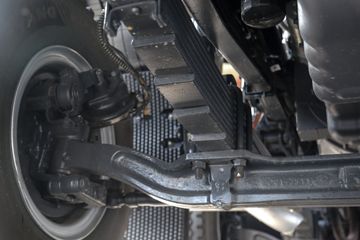 �������� ��ʨC6 ���ϼ�ǿ�� 440���� 8X4 7.6��CNG��ж��(����)(CQ3317HD12466N)ͼƬ