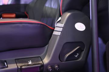 �й����� �ǵ¿�SITRAK G7S�ؿ� 530���� 6X4 CNG�Զ���ǣ����(��Һ��)ͼƬ