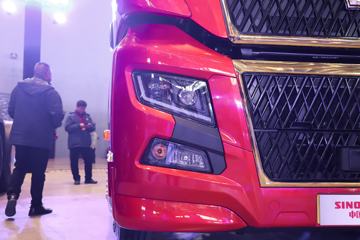 �й����� �ǵ¿�SITRAK G7H�ؿ� 530���� 4X2 LNG�Զ���ǣ����ͼƬ